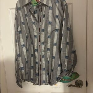 Robert Graham Gray and Blue Patterned Shirt